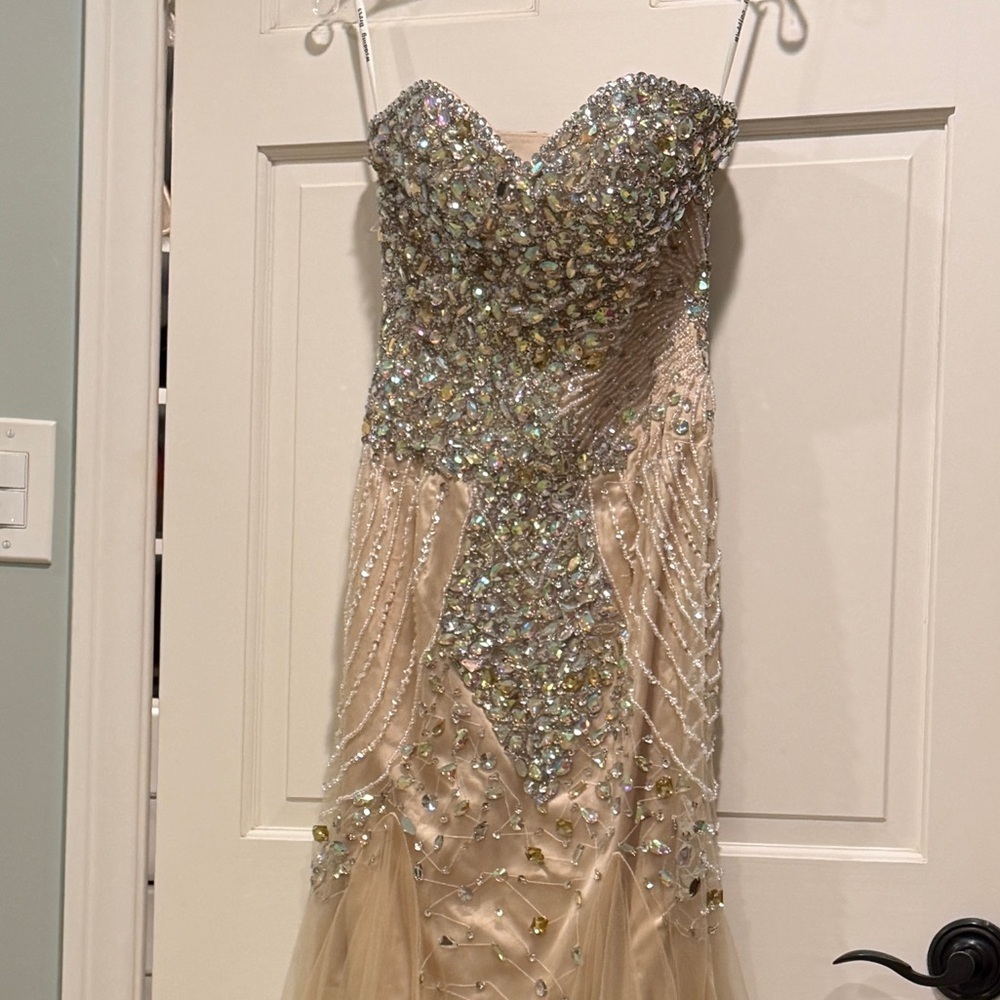 Stunning Strapless Beaded Rhinestone Mermaid Evening Gown - Picture 2 of 15